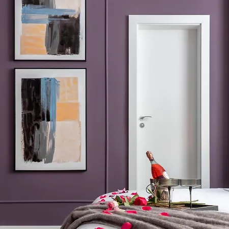 Holt - Flowers In Wonderland *