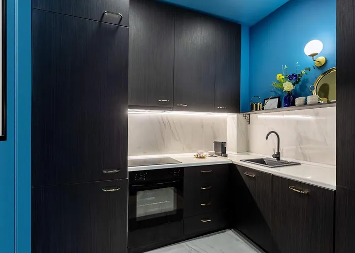 Holt - Flowers In Wonderland Apartment Bucharest