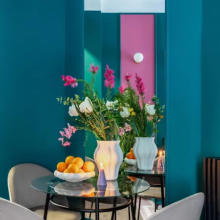 Apartment Holt - Flowers In Wonderland